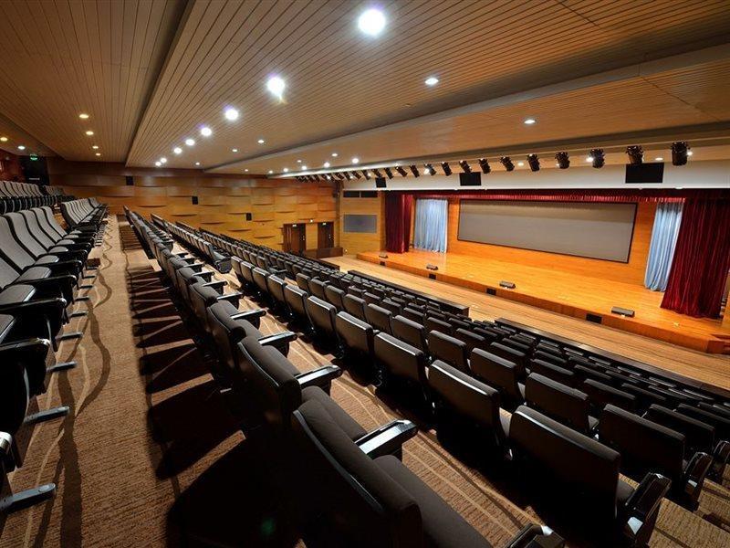 فندق هوارد جونسون هاي-تيك بلازا تشنجدو المظهر الخارجي الصورة